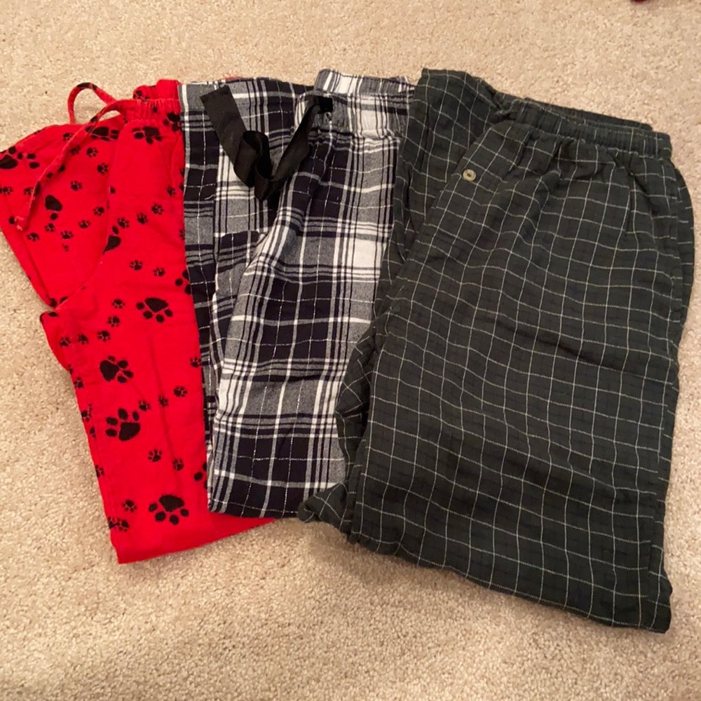 Bundle 3 womens small/xs flannel pants gently worn
